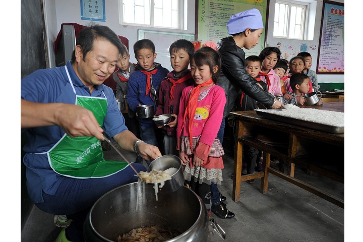 黄俊先生爱心回访图集